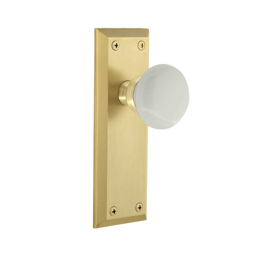Grandeur Hardware Fifth Avenue Plate Double Dummy with Hyde Park Knob in Satin Brass