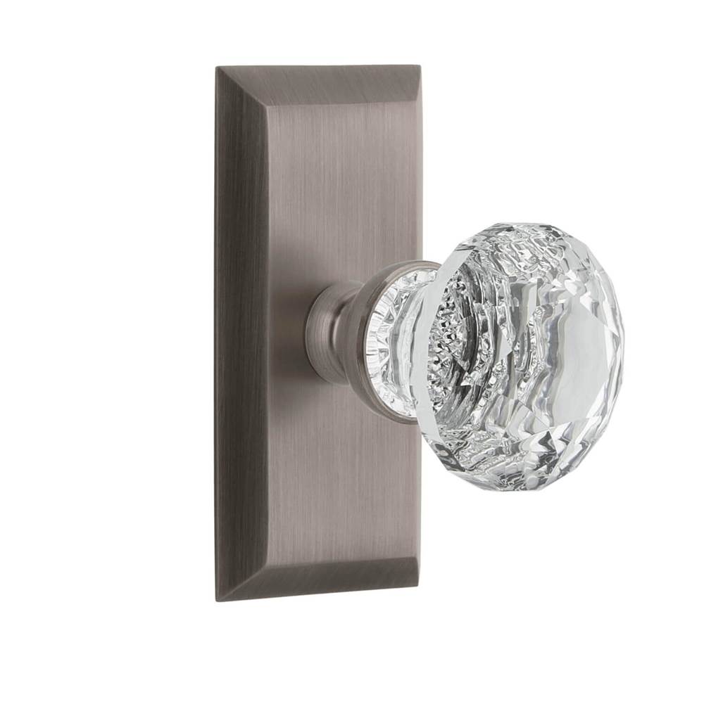 Grandeur Hardware Fifth Avenue Short Plate Passage with Brilliant Crystal Knob in Antique Pewter