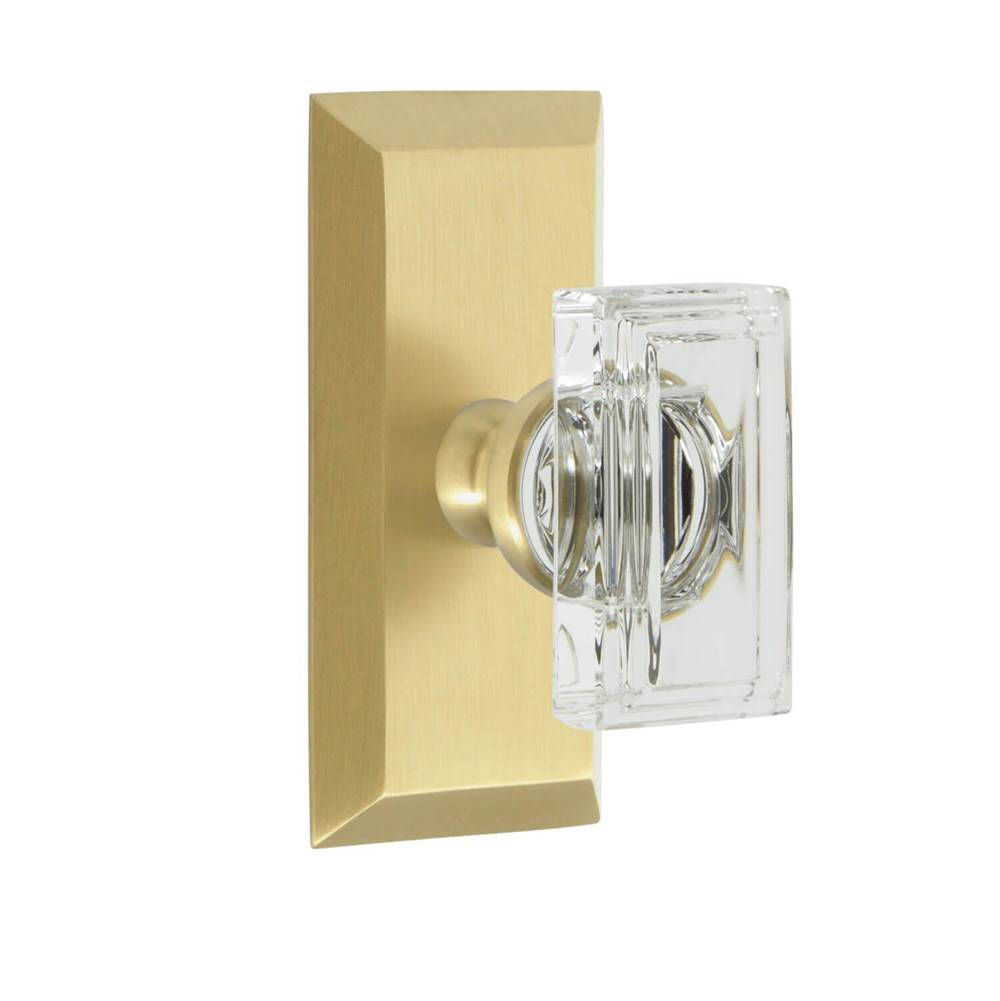Grandeur Hardware Fifth Avenue Short Plate Passage with Carre Crystal Knob in Satin Brass